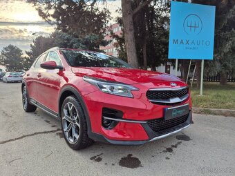 Predám  Kia XCeed 1.4 T-GDi Silver A/T - 3