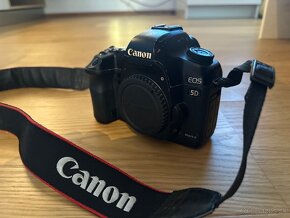 Canon EOS 5D mark II - FF - 3