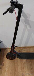 Xiaomi mi scooter pro- elektrokolobežka - 3