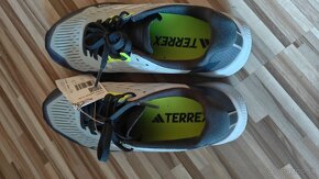 Adidas terrex agravic flow trail running 2.0 - 3