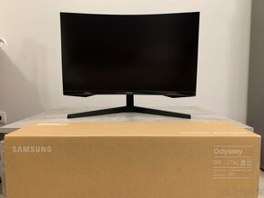 Samsung Odyssey G5 27" - 3