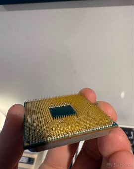 AMD Ryzen 5 5600X - 3