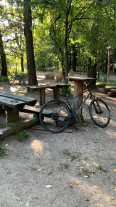 Trekingový bicykel Riverside 500 - 3