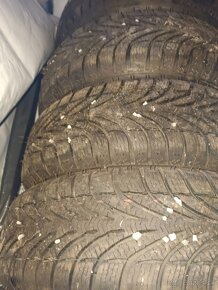 BF Goodrich 180/60 r14 - 3