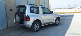 Mitsubishi pajero GLS 3.2DI-D MANUÁL - 3