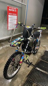 Kawasaki kx250 - 3