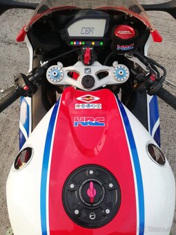 Honda CBR 1000 rr SP - 3