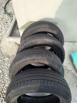 Pneumatiky na Toyotu yaris 185/60 R yokohama - 3