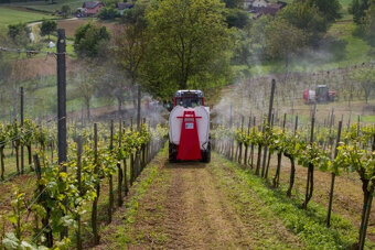 Rosič AGP 120 ventilátor uvnitř za malotraktor - 3