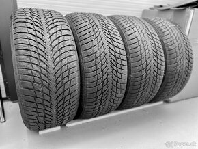 Zimne Pneumatiky Nokian Tyres 255/45 R19 WR Snowproof P 104V - 3