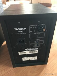 Štúdiové monitory 2.1 TASCAM - REZERVOVANÉ - 3