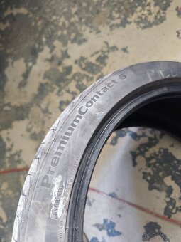 Continental 225/40 R18 - 3