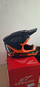 Predám prilbu Alpinestars S-M 10 KTM Supertech - 3