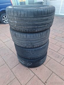 Pirelli p zero tm 285/40r21 sada leto - 3