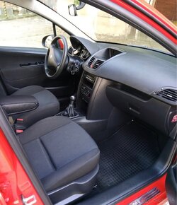 Peugeot 207 1.4, iba 24.800 km - 3