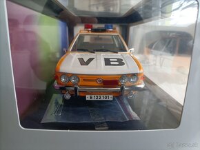 Tatra 613 triple 1:18 - 3