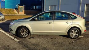 Ford Focus 1.6 16V - 3