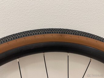 Schwalbe G-ONE ALLROUND 700x40C RaceGuard 2ks - 3