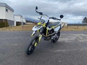 HUSQVARNA  701 SUPERMOTO - 3