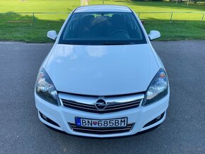 Opel astra h - 3