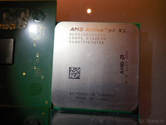 intel 90roky a athlony xp semprony za 5e kus - 3