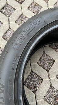 Letné pneu 245/45 r18 - 3