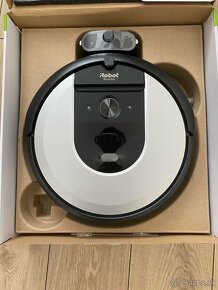 iRobot Roomba i7 - 3