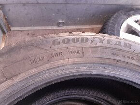 Good year 225/50 R17 98v - 3