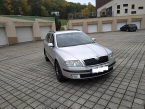 Škoda Octavia Combi 2 1,9 TDI 77kw 4x4 Elegance - 3