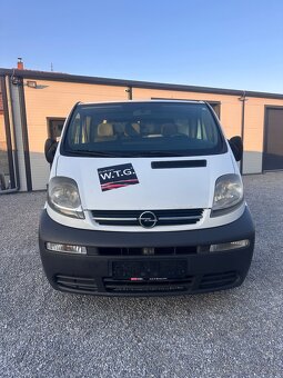 Opel vivaro - 3