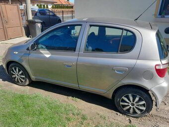 Predám toyota yaris - 3