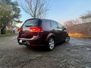 Seat altea xl 2.0tdi 103kw 340000km po servise - 3