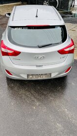 Hyundai i30 1,4 66kw rv2012 rozpredám ND - 3