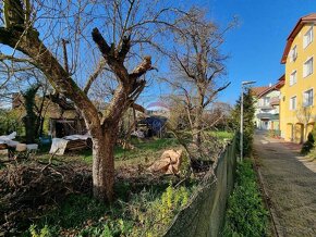 PREDAJ - Pozemok s rozlohou 989m2 - Nové Mesto nad Váhom - 3