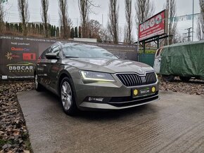 Škoda Superb Combi 2.0 TSI 4x4 Style DSG - 3