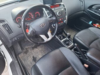 Kia Ceed 1,6 crdi 85kw 2010 24500km - 3