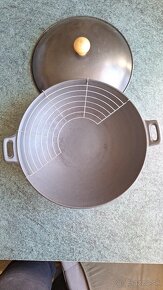 Predam kvalitny liatinovy nemecky wok - priemer 37 cm. - 3