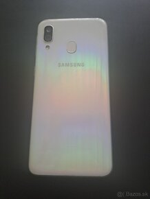 Samsung Galaxy A40 - 3