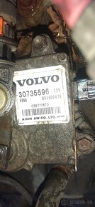 Volvo v50 2,4d D5 2007 automat - 3