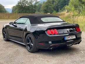 Ford Mustang Cabrio 3.7 V6 224kw - 3