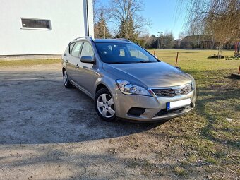 KIA Ceed 1.6 benzin - 3