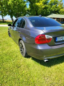 BMW E90 320D - 3