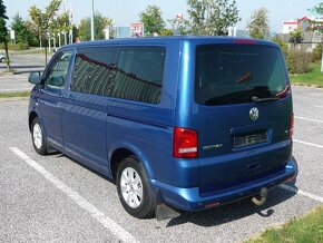 VW MULTIVAN 2.0TDI 103kW COMFORTLINE 12/2010 WEBASTO - 3