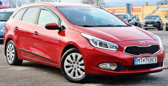 Kia Cee´d 1.6 GDI EX/Gold - 3