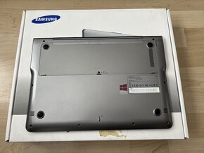 Samsung Ultra, Core i3 4x1.8GHz, Intel HD, 8GB ram, 100GB - 3