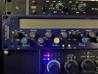 TL AUDIO C-1 Dual Valve Compressor - 3