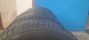 Kumho Ecsta 205/60 R16 92V - 3