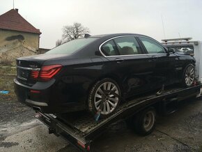 Náhradní díly z BMW F01 750xD Facelift LCI - 3