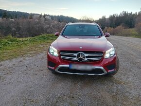 Predám Mercedes-Benz GLC 220 d 4 MATIC - 3