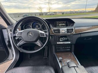 Mercedes-Benz e200 CDI Blue TEC Elegance A/T - 3